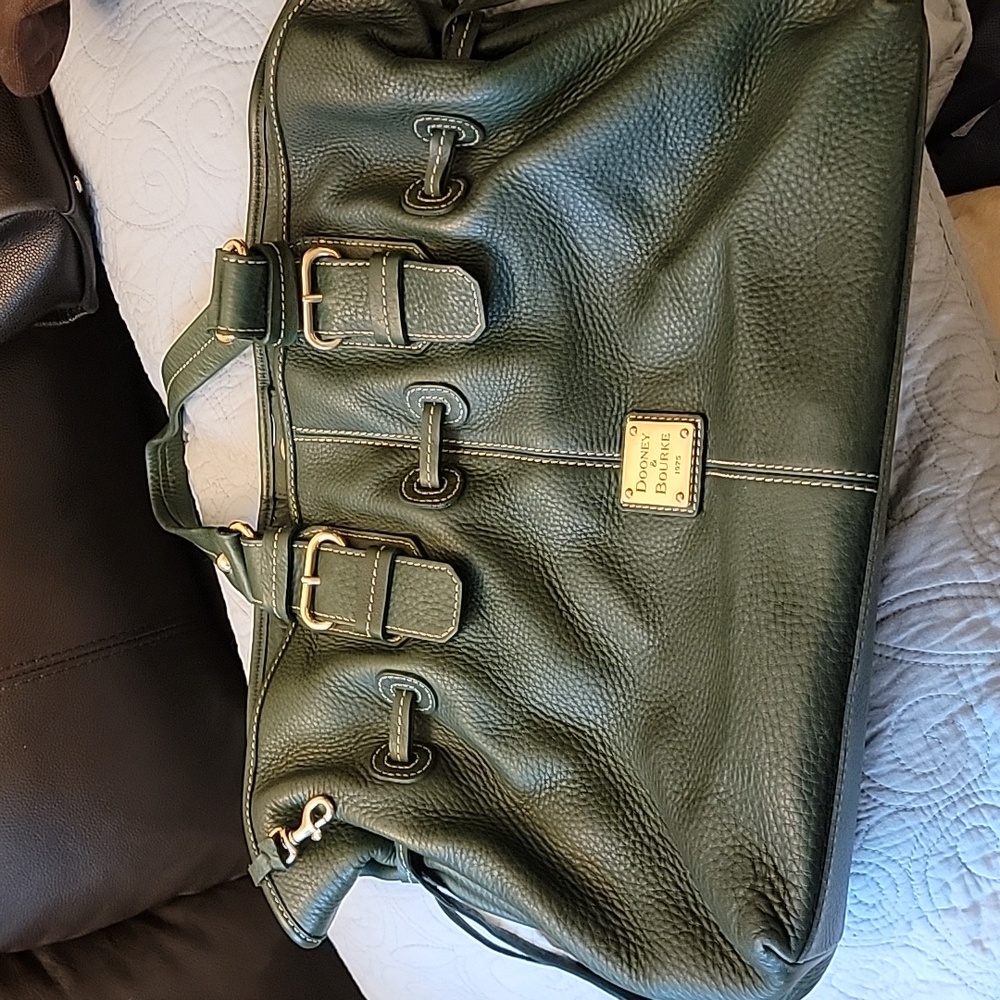 Dooney & Bourke Bag